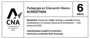 Sello de acreditación CNA: Pedagogía en Básica acreditada por 6 años hasta 2031 en la Universidad Alberto Hurtado.